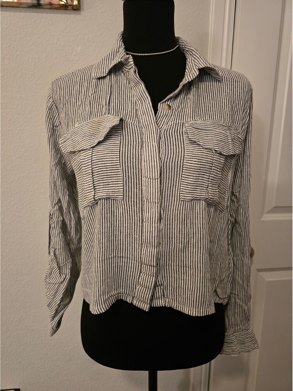 Sim & Sam Striped Rayon Button-Up Shirt Medium